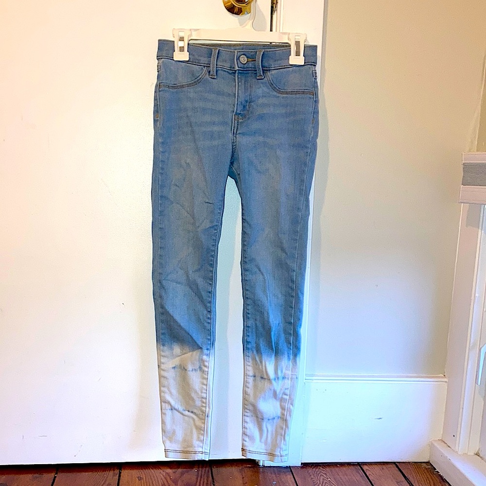 Old Navy Brand New White and Blue Jeans